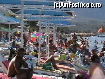 [P16] plaja este mica, nu prea larga si din cauza aceasta e cam aglomerat. » foto by alge
 - 
<span class="allrVoted glyphicon glyphicon-heart hidden" id="av129468"></span>
<a class="m-l-10 hidden" id="sv129468" onclick="voting_Foto_DelVot(,129468,1260)" role="button">șterge vot <span class="glyphicon glyphicon-remove"></span></a>
<a id="v9129468" class=" c-red"  onclick="voting_Foto_SetVot(129468)" role="button"><span class="glyphicon glyphicon-heart-empty"></span> <b>LIKE</b> = Votează poza</a> <img class="hidden"  id="f129468W9" src="/imagini/loader.gif" border="0" /><span class="AjErrMes hidden" id="e129468ErM"></span>