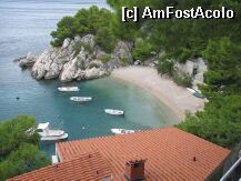 [P02] Plaja din Brela, asa cum se vedea de la fereastra noastra » foto by turistro
 - 
<span class="allrVoted glyphicon glyphicon-heart hidden" id="av4560"></span>
<a class="m-l-10 hidden" id="sv4560" onclick="voting_Foto_DelVot(,4560,1278)" role="button">șterge vot <span class="glyphicon glyphicon-remove"></span></a>
<a id="v94560" class=" c-red"  onclick="voting_Foto_SetVot(4560)" role="button"><span class="glyphicon glyphicon-heart-empty"></span> <b>LIKE</b> = Votează poza</a> <img class="hidden"  id="f4560W9" src="/imagini/loader.gif" border="0" /><span class="AjErrMes hidden" id="e4560ErM"></span>