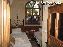 [P05] camera de la hotel » foto by rodidoina*
 - 
<span class="allrVoted glyphicon glyphicon-heart hidden" id="av4617"></span>
<a class="m-l-10 hidden" id="sv4617" onclick="voting_Foto_DelVot(,4617,1281)" role="button">șterge vot <span class="glyphicon glyphicon-remove"></span></a>
<a id="v94617" class=" c-red"  onclick="voting_Foto_SetVot(4617)" role="button"><span class="glyphicon glyphicon-heart-empty"></span> <b>LIKE</b> = Votează poza</a> <img class="hidden"  id="f4617W9" src="/imagini/loader.gif" border="0" /><span class="AjErrMes hidden" id="e4617ErM"></span>