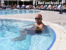 [P11] Piscina hotelului Porto Bello » foto by zuzi_gina*
 - 
<span class="allrVoted glyphicon glyphicon-heart hidden" id="av181138"></span>
<a class="m-l-10 hidden" id="sv181138" onclick="voting_Foto_DelVot(,181138,164)" role="button">șterge vot <span class="glyphicon glyphicon-remove"></span></a>
<a id="v9181138" class=" c-red"  onclick="voting_Foto_SetVot(181138)" role="button"><span class="glyphicon glyphicon-heart-empty"></span> <b>LIKE</b> = Votează poza</a> <img class="hidden"  id="f181138W9" src="/imagini/loader.gif" border="0" /><span class="AjErrMes hidden" id="e181138ErM"></span>