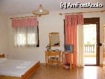 [P06] O camera din hotel » foto by carmenIS
 - 
<span class="allrVoted glyphicon glyphicon-heart hidden" id="av8350"></span>
<a class="m-l-10 hidden" id="sv8350" onclick="voting_Foto_DelVot(,8350,1645)" role="button">șterge vot <span class="glyphicon glyphicon-remove"></span></a>
<a id="v98350" class=" c-red"  onclick="voting_Foto_SetVot(8350)" role="button"><span class="glyphicon glyphicon-heart-empty"></span> <b>LIKE</b> = Votează poza</a> <img class="hidden"  id="f8350W9" src="/imagini/loader.gif" border="0" /><span class="AjErrMes hidden" id="e8350ErM"></span>