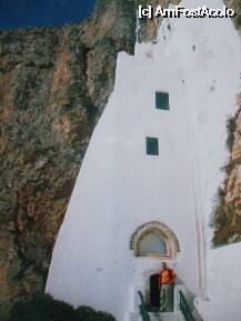 [P27] cand am vizitat aceasta manastire am fost tratati cu serbet , rahat de trandafiri si lichior de limes » foto by Cristian_h
 - 
<span class="allrVoted glyphicon glyphicon-heart hidden" id="av32258"></span>
<a class="m-l-10 hidden" id="sv32258" onclick="voting_Foto_DelVot(,32258,2089)" role="button">șterge vot <span class="glyphicon glyphicon-remove"></span></a>
<a id="v932258" class=" c-red"  onclick="voting_Foto_SetVot(32258)" role="button"><span class="glyphicon glyphicon-heart-empty"></span> <b>LIKE</b> = Votează poza</a> <img class="hidden"  id="f32258W9" src="/imagini/loader.gif" border="0" /><span class="AjErrMes hidden" id="e32258ErM"></span>