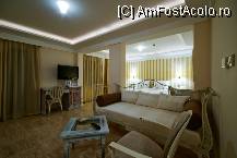 [P12x] hotel azimut » foto by mariana
 - 
<span class="allrVoted glyphicon glyphicon-heart hidden" id="av9908"></span>
<a class="m-l-10 hidden" id="sv9908" onclick="voting_Foto_DelVot(,9908,2739)" role="button">șterge vot <span class="glyphicon glyphicon-remove"></span></a>
<a id="v99908" class=" c-red"  onclick="voting_Foto_SetVot(9908)" role="button"><span class="glyphicon glyphicon-heart-empty"></span> <b>LIKE</b> = Votează poza</a> <img class="hidden"  id="f9908W9" src="/imagini/loader.gif" border="0" /><span class="AjErrMes hidden" id="e9908ErM"></span>