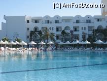 [P03] piscina » foto by azur_melia
 - 
<span class="allrVoted glyphicon glyphicon-heart hidden" id="av11293"></span>
<a class="m-l-10 hidden" id="sv11293" onclick="voting_Foto_DelVot(,11293,2850)" role="button">șterge vot <span class="glyphicon glyphicon-remove"></span></a>
<a id="v911293" class=" c-red"  onclick="voting_Foto_SetVot(11293)" role="button"><span class="glyphicon glyphicon-heart-empty"></span> <b>LIKE</b> = Votează poza</a> <img class="hidden"  id="f11293W9" src="/imagini/loader.gif" border="0" /><span class="AjErrMes hidden" id="e11293ErM"></span>