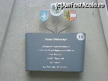[P01] Sigla hotelului  hotelul e o cladire veche. » foto by Nicu
 - 
<span class="allrVoted glyphicon glyphicon-heart hidden" id="av13148"></span>
<a class="m-l-10 hidden" id="sv13148" onclick="voting_Foto_DelVot(,13148,3027)" role="button">șterge vot <span class="glyphicon glyphicon-remove"></span></a>
<a id="v913148" class=" c-red"  onclick="voting_Foto_SetVot(13148)" role="button"><span class="glyphicon glyphicon-heart-empty"></span> <b>LIKE</b> = Votează poza</a> <img class="hidden"  id="f13148W9" src="/imagini/loader.gif" border="0" /><span class="AjErrMes hidden" id="e13148ErM"></span>