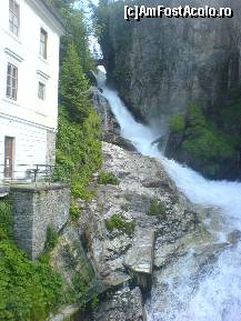 [P02] Cascada din centrul statiunii de linga hotel. » foto by Nicu
 - 
<span class="allrVoted glyphicon glyphicon-heart hidden" id="av13149"></span>
<a class="m-l-10 hidden" id="sv13149" onclick="voting_Foto_DelVot(,13149,3027)" role="button">șterge vot <span class="glyphicon glyphicon-remove"></span></a>
<a id="v913149" class=" c-red"  onclick="voting_Foto_SetVot(13149)" role="button"><span class="glyphicon glyphicon-heart-empty"></span> <b>LIKE</b> = Votează poza</a> <img class="hidden"  id="f13149W9" src="/imagini/loader.gif" border="0" /><span class="AjErrMes hidden" id="e13149ErM"></span>