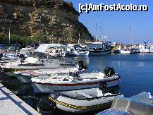 [P10] Portul pescaresc din Tsilivi de langa plaja Paralia » foto by camelia
 - 
<span class="allrVoted glyphicon glyphicon-heart hidden" id="av16898"></span>
<a class="m-l-10 hidden" id="sv16898" onclick="voting_Foto_DelVot(,16898,3297)" role="button">șterge vot <span class="glyphicon glyphicon-remove"></span></a>
<a id="v916898" class=" c-red"  onclick="voting_Foto_SetVot(16898)" role="button"><span class="glyphicon glyphicon-heart-empty"></span> <b>LIKE</b> = Votează poza</a> <img class="hidden"  id="f16898W9" src="/imagini/loader.gif" border="0" /><span class="AjErrMes hidden" id="e16898ErM"></span>