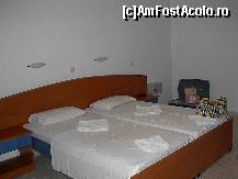 [P06] Hotel Cristina - imagine din camera » foto by camelia
 - 
<span class="allrVoted glyphicon glyphicon-heart hidden" id="av16894"></span>
<a class="m-l-10 hidden" id="sv16894" onclick="voting_Foto_DelVot(,16894,3297)" role="button">șterge vot <span class="glyphicon glyphicon-remove"></span></a>
<a id="v916894" class=" c-red"  onclick="voting_Foto_SetVot(16894)" role="button"><span class="glyphicon glyphicon-heart-empty"></span> <b>LIKE</b> = Votează poza</a> <img class="hidden"  id="f16894W9" src="/imagini/loader.gif" border="0" /><span class="AjErrMes hidden" id="e16894ErM"></span>