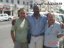 [P42] el este ghidul care ne-a preluat la intrarea in libia dinspre egipt,undeva in jurul prinzului.seara am fost la nunta de beduini,la un var de-al lui » foto by travoice
 - 
<span class="allrVoted glyphicon glyphicon-heart hidden" id="av190442"></span>
<a class="m-l-10 hidden" id="sv190442" onclick="voting_Foto_DelVot(,190442,3410)" role="button">șterge vot <span class="glyphicon glyphicon-remove"></span></a>
<a id="v9190442" class=" c-red"  onclick="voting_Foto_SetVot(190442)" role="button"><span class="glyphicon glyphicon-heart-empty"></span> <b>LIKE</b> = Votează poza</a> <img class="hidden"  id="f190442W9" src="/imagini/loader.gif" border="0" /><span class="AjErrMes hidden" id="e190442ErM"></span>