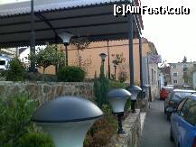 [P03] Hotel Maxim - Oradea, aranjamentul de pe stradă. Parterul este unul înalt. » foto by creivean
 - 
<span class="allrVoted glyphicon glyphicon-heart hidden" id="av165404"></span>
<a class="m-l-10 hidden" id="sv165404" onclick="voting_Foto_DelVot(,165404,3561)" role="button">șterge vot <span class="glyphicon glyphicon-remove"></span></a>
<a id="v9165404" class=" c-red"  onclick="voting_Foto_SetVot(165404)" role="button"><span class="glyphicon glyphicon-heart-empty"></span> <b>LIKE</b> = Votează poza</a> <img class="hidden"  id="f165404W9" src="/imagini/loader.gif" border="0" /><span class="AjErrMes hidden" id="e165404ErM"></span>