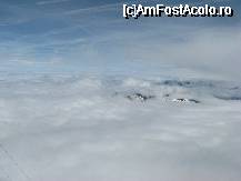 [P26] poza asta pare facuta pe fereastra unei aeronave. dar e tot la Aiguille du Midi » foto by molko*
 - 
<span class="allrVoted glyphicon glyphicon-heart hidden" id="av32709"></span>
<a class="m-l-10 hidden" id="sv32709" onclick="voting_Foto_DelVot(,32709,3688)" role="button">șterge vot <span class="glyphicon glyphicon-remove"></span></a>
<a id="v932709" class=" c-red"  onclick="voting_Foto_SetVot(32709)" role="button"><span class="glyphicon glyphicon-heart-empty"></span> <b>LIKE</b> = Votează poza</a> <img class="hidden"  id="f32709W9" src="/imagini/loader.gif" border="0" /><span class="AjErrMes hidden" id="e32709ErM"></span>