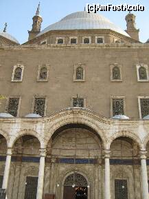 [P09] iesirea din Moschee » foto by rsimona
 - 
<span class="allrVoted glyphicon glyphicon-heart hidden" id="av211970"></span>
<a class="m-l-10 hidden" id="sv211970" onclick="voting_Foto_DelVot(,211970,3717)" role="button">șterge vot <span class="glyphicon glyphicon-remove"></span></a>
<a id="v9211970" class=" c-red"  onclick="voting_Foto_SetVot(211970)" role="button"><span class="glyphicon glyphicon-heart-empty"></span> <b>LIKE</b> = Votează poza</a> <img class="hidden"  id="f211970W9" src="/imagini/loader.gif" border="0" /><span class="AjErrMes hidden" id="e211970ErM"></span>