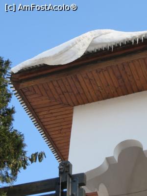 [P14] Zăpadă albă precum bisericuța de pe malul Dâmboviței - Biserica Bucur Ciobanul.  » foto by tata123 🔱
 - 
<span class="allrVoted glyphicon glyphicon-heart hidden" id="av833031"></span>
<a class="m-l-10 hidden" id="sv833031" onclick="voting_Foto_DelVot(,833031,3729)" role="button">șterge vot <span class="glyphicon glyphicon-remove"></span></a>
<a id="v9833031" class=" c-red"  onclick="voting_Foto_SetVot(833031)" role="button"><span class="glyphicon glyphicon-heart-empty"></span> <b>LIKE</b> = Votează poza</a> <img class="hidden"  id="f833031W9" src="/imagini/loader.gif" border="0" /><span class="AjErrMes hidden" id="e833031ErM"></span>