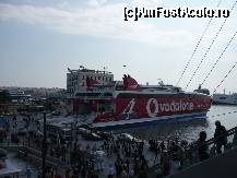 [P09] Portul Pireu » foto by danoradea
 - 
<span class="allrVoted glyphicon glyphicon-heart hidden" id="av24967"></span>
<a class="m-l-10 hidden" id="sv24967" onclick="voting_Foto_DelVot(,24967,3752)" role="button">șterge vot <span class="glyphicon glyphicon-remove"></span></a>
<a id="v924967" class=" c-red"  onclick="voting_Foto_SetVot(24967)" role="button"><span class="glyphicon glyphicon-heart-empty"></span> <b>LIKE</b> = Votează poza</a> <img class="hidden"  id="f24967W9" src="/imagini/loader.gif" border="0" /><span class="AjErrMes hidden" id="e24967ErM"></span>