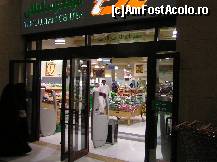 [P03] 'Alimentara' dintr-un mall » foto by pepsi70ro
 - 
<span class="allrVoted glyphicon glyphicon-heart hidden" id="av25603"></span>
<a class="m-l-10 hidden" id="sv25603" onclick="voting_Foto_DelVot(,25603,3782)" role="button">șterge vot <span class="glyphicon glyphicon-remove"></span></a>
<a id="v925603" class=" c-red"  onclick="voting_Foto_SetVot(25603)" role="button"><span class="glyphicon glyphicon-heart-empty"></span> <b>LIKE</b> = Votează poza</a> <img class="hidden"  id="f25603W9" src="/imagini/loader.gif" border="0" /><span class="AjErrMes hidden" id="e25603ErM"></span>