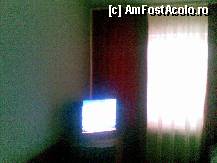 [P01] tv si o parte din fereastra » foto by alex_iasi
 - 
<span class="allrVoted glyphicon glyphicon-heart hidden" id="av292250"></span>
<a class="m-l-10 hidden" id="sv292250" onclick="voting_Foto_DelVot(,292250,3789)" role="button">șterge vot <span class="glyphicon glyphicon-remove"></span></a>
<a id="v9292250" class=" c-red"  onclick="voting_Foto_SetVot(292250)" role="button"><span class="glyphicon glyphicon-heart-empty"></span> <b>LIKE</b> = Votează poza</a> <img class="hidden"  id="f292250W9" src="/imagini/loader.gif" border="0" /><span class="AjErrMes hidden" id="e292250ErM"></span>
