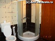 [P03] Baia si cabina de dus » foto by bitnic
 - 
<span class="allrVoted glyphicon glyphicon-heart hidden" id="av182184"></span>
<a class="m-l-10 hidden" id="sv182184" onclick="voting_Foto_DelVot(,182184,3804)" role="button">șterge vot <span class="glyphicon glyphicon-remove"></span></a>
<a id="v9182184" class=" c-red"  onclick="voting_Foto_SetVot(182184)" role="button"><span class="glyphicon glyphicon-heart-empty"></span> <b>LIKE</b> = Votează poza</a> <img class="hidden"  id="f182184W9" src="/imagini/loader.gif" border="0" /><span class="AjErrMes hidden" id="e182184ErM"></span>