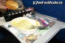 [P01] mancare din avion » foto by carmenm
 - 
<span class="allrVoted glyphicon glyphicon-heart hidden" id="av29916"></span>
<a class="m-l-10 hidden" id="sv29916" onclick="voting_Foto_DelVot(,29916,3833)" role="button">șterge vot <span class="glyphicon glyphicon-remove"></span></a>
<a id="v929916" class=" c-red"  onclick="voting_Foto_SetVot(29916)" role="button"><span class="glyphicon glyphicon-heart-empty"></span> <b>LIKE</b> = Votează poza</a> <img class="hidden"  id="f29916W9" src="/imagini/loader.gif" border="0" /><span class="AjErrMes hidden" id="e29916ErM"></span>