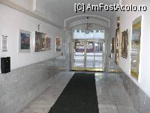 [P17] Hotel Cyrus - holul de la intrarea de rezerva » foto by danoradea
 - 
<span class="allrVoted glyphicon glyphicon-heart hidden" id="av37624"></span>
<a class="m-l-10 hidden" id="sv37624" onclick="voting_Foto_DelVot(,37624,3900)" role="button">șterge vot <span class="glyphicon glyphicon-remove"></span></a>
<a id="v937624" class=" c-red"  onclick="voting_Foto_SetVot(37624)" role="button"><span class="glyphicon glyphicon-heart-empty"></span> <b>LIKE</b> = Votează poza</a> <img class="hidden"  id="f37624W9" src="/imagini/loader.gif" border="0" /><span class="AjErrMes hidden" id="e37624ErM"></span>
