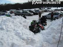 [P11] la aprox 20 m de la iesirea din cabana in care eram noi cazati se ajungea pe o poteca in parcarea de la Dusan si fiul, parcare dezapezita - incapeau destule masini » foto by cristi_an3000
 - 
<span class="allrVoted glyphicon glyphicon-heart hidden" id="av32242"></span>
<a class="m-l-10 hidden" id="sv32242" onclick="voting_Foto_DelVot(,32242,4074)" role="button">șterge vot <span class="glyphicon glyphicon-remove"></span></a>
<a id="v932242" class=" c-red"  onclick="voting_Foto_SetVot(32242)" role="button"><span class="glyphicon glyphicon-heart-empty"></span> <b>LIKE</b> = Votează poza</a> <img class="hidden"  id="f32242W9" src="/imagini/loader.gif" border="0" /><span class="AjErrMes hidden" id="e32242ErM"></span>
