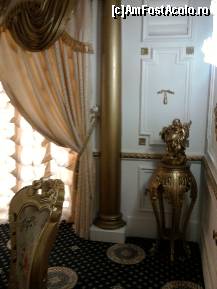 [P18] un colt din salonul mic al restaurantul President » foto by ms65
 - 
<span class="allrVoted glyphicon glyphicon-heart hidden" id="av159866"></span>
<a class="m-l-10 hidden" id="sv159866" onclick="voting_Foto_DelVot(,159866,4199)" role="button">șterge vot <span class="glyphicon glyphicon-remove"></span></a>
<a id="v9159866" class=" c-red"  onclick="voting_Foto_SetVot(159866)" role="button"><span class="glyphicon glyphicon-heart-empty"></span> <b>LIKE</b> = Votează poza</a> <img class="hidden"  id="f159866W9" src="/imagini/loader.gif" border="0" /><span class="AjErrMes hidden" id="e159866ErM"></span>