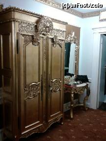 [P43] o alta camera superba - hotel President Sud Ploiesti » foto by ms65
 - 
<span class="allrVoted glyphicon glyphicon-heart hidden" id="av168074"></span>
<a class="m-l-10 hidden" id="sv168074" onclick="voting_Foto_DelVot(,168074,4199)" role="button">șterge vot <span class="glyphicon glyphicon-remove"></span></a>
<a id="v9168074" class=" c-red"  onclick="voting_Foto_SetVot(168074)" role="button"><span class="glyphicon glyphicon-heart-empty"></span> <b>LIKE</b> = Votează poza</a> <img class="hidden"  id="f168074W9" src="/imagini/loader.gif" border="0" /><span class="AjErrMes hidden" id="e168074ErM"></span>