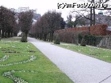 [P02] Gradinile Mirabell si Fortareata Salzburg in zare. » foto by monicutza
 - 
<span class="allrVoted glyphicon glyphicon-heart hidden" id="av36908"></span>
<a class="m-l-10 hidden" id="sv36908" onclick="voting_Foto_DelVot(,36908,4313)" role="button">șterge vot <span class="glyphicon glyphicon-remove"></span></a>
<a id="v936908" class=" c-red"  onclick="voting_Foto_SetVot(36908)" role="button"><span class="glyphicon glyphicon-heart-empty"></span> <b>LIKE</b> = Votează poza</a> <img class="hidden"  id="f36908W9" src="/imagini/loader.gif" border="0" /><span class="AjErrMes hidden" id="e36908ErM"></span>
