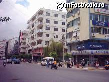 [P17] In zona comerciala a Iskenderun-ului » foto by pepsi70ro
 - 
<span class="allrVoted glyphicon glyphicon-heart hidden" id="av38684"></span>
<a class="m-l-10 hidden" id="sv38684" onclick="voting_Foto_DelVot(,38684,4401)" role="button">șterge vot <span class="glyphicon glyphicon-remove"></span></a>
<a id="v938684" class=" c-red"  onclick="voting_Foto_SetVot(38684)" role="button"><span class="glyphicon glyphicon-heart-empty"></span> <b>LIKE</b> = Votează poza</a> <img class="hidden"  id="f38684W9" src="/imagini/loader.gif" border="0" /><span class="AjErrMes hidden" id="e38684ErM"></span>