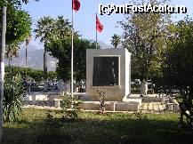 [P07] Foarte multe monumentein Iskenderun » foto by pepsi70ro
 - 
<span class="allrVoted glyphicon glyphicon-heart hidden" id="av38674"></span>
<a class="m-l-10 hidden" id="sv38674" onclick="voting_Foto_DelVot(,38674,4401)" role="button">șterge vot <span class="glyphicon glyphicon-remove"></span></a>
<a id="v938674" class=" c-red"  onclick="voting_Foto_SetVot(38674)" role="button"><span class="glyphicon glyphicon-heart-empty"></span> <b>LIKE</b> = Votează poza</a> <img class="hidden"  id="f38674W9" src="/imagini/loader.gif" border="0" /><span class="AjErrMes hidden" id="e38674ErM"></span>