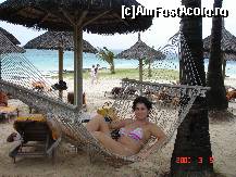 [P33] In unul din hamacele existente in resort. Era o nebunie sa privesti marea din hamac. » foto by ramonav23
 - 
<span class="allrVoted glyphicon glyphicon-heart hidden" id="av177706"></span>
<a class="m-l-10 hidden" id="sv177706" onclick="voting_Foto_DelVot(,177706,4529)" role="button">șterge vot <span class="glyphicon glyphicon-remove"></span></a>
<a id="v9177706" class=" c-red"  onclick="voting_Foto_SetVot(177706)" role="button"><span class="glyphicon glyphicon-heart-empty"></span> <b>LIKE</b> = Votează poza</a> <img class="hidden"  id="f177706W9" src="/imagini/loader.gif" border="0" /><span class="AjErrMes hidden" id="e177706ErM"></span>