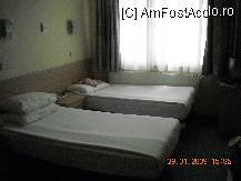 [P66] Camera la hotel! Curat si atat cat trebuie, ca doar dormeam! Tot confortul dar cam mici! » foto by EDUARD1
 - 
<span class="allrVoted glyphicon glyphicon-heart hidden" id="av22014"></span>
<a class="m-l-10 hidden" id="sv22014" onclick="voting_Foto_DelVot(,22014,499)" role="button">șterge vot <span class="glyphicon glyphicon-remove"></span></a>
<a id="v922014" class=" c-red"  onclick="voting_Foto_SetVot(22014)" role="button"><span class="glyphicon glyphicon-heart-empty"></span> <b>LIKE</b> = Votează poza</a> <img class="hidden"  id="f22014W9" src="/imagini/loader.gif" border="0" /><span class="AjErrMes hidden" id="e22014ErM"></span>