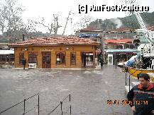 [P92] Anadolu Kavagi, casa de bilete si sala de asteptare pt. vaporas! » foto by EDUARD1
 - 
<span class="allrVoted glyphicon glyphicon-heart hidden" id="av23474"></span>
<a class="m-l-10 hidden" id="sv23474" onclick="voting_Foto_DelVot(,23474,499)" role="button">șterge vot <span class="glyphicon glyphicon-remove"></span></a>
<a id="v923474" class=" c-red"  onclick="voting_Foto_SetVot(23474)" role="button"><span class="glyphicon glyphicon-heart-empty"></span> <b>LIKE</b> = Votează poza</a> <img class="hidden"  id="f23474W9" src="/imagini/loader.gif" border="0" /><span class="AjErrMes hidden" id="e23474ErM"></span>