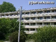 [P01] Eforie Sud - Hotelul Riviera, lasat in paragina (foto Neptunus, 2011). Oare cum poate exista atata delasare? » foto by Neptunus
 - 
<span class="allrVoted glyphicon glyphicon-heart hidden" id="av320922"></span>
<a class="m-l-10 hidden" id="sv320922" onclick="voting_Foto_DelVot(,320922,754)" role="button">șterge vot <span class="glyphicon glyphicon-remove"></span></a>
<a id="v9320922" class=" c-red"  onclick="voting_Foto_SetVot(320922)" role="button"><span class="glyphicon glyphicon-heart-empty"></span> <b>LIKE</b> = Votează poza</a> <img class="hidden"  id="f320922W9" src="/imagini/loader.gif" border="0" /><span class="AjErrMes hidden" id="e320922ErM"></span>