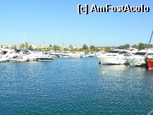 [P6x] portul e  artificial..pretzuri rezonabile shi restaurante finutze  pt halkydiki » foto by cristian pinte
 - 
<span class="allrVoted glyphicon glyphicon-heart hidden" id="av2398"></span>
<a class="m-l-10 hidden" id="sv2398" onclick="voting_Foto_DelVot(,2398,992)" role="button">șterge vot <span class="glyphicon glyphicon-remove"></span></a>
<a id="v92398" class=" c-red"  onclick="voting_Foto_SetVot(2398)" role="button"><span class="glyphicon glyphicon-heart-empty"></span> <b>LIKE</b> = Votează poza</a> <img class="hidden"  id="f2398W9" src="/imagini/loader.gif" border="0" /><span class="AjErrMes hidden" id="e2398ErM"></span>