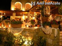 [P9x] un restaurant in port » foto by cristian pinte
 - 
<span class="allrVoted glyphicon glyphicon-heart hidden" id="av2401"></span>
<a class="m-l-10 hidden" id="sv2401" onclick="voting_Foto_DelVot(,2401,992)" role="button">șterge vot <span class="glyphicon glyphicon-remove"></span></a>
<a id="v92401" class=" c-red"  onclick="voting_Foto_SetVot(2401)" role="button"><span class="glyphicon glyphicon-heart-empty"></span> <b>LIKE</b> = Votează poza</a> <img class="hidden"  id="f2401W9" src="/imagini/loader.gif" border="0" /><span class="AjErrMes hidden" id="e2401ErM"></span>