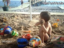[P2x] plaja: aprox 100m latime platforma amenajata cu nisip de cariera; apoi max 10 pana la mare sunt pietricele si pietre [in apa la fel] » foto by tm67bru
 - 
<span class="allrVoted glyphicon glyphicon-heart hidden" id="av47"></span>
<a class="m-l-10 hidden" id="sv47" onclick="voting_Foto_DelVot(,47,1)" role="button">șterge vot <span class="glyphicon glyphicon-remove"></span></a>
<a id="v947" class=" c-red"  onclick="voting_Foto_SetVot(47)" role="button"><span class="glyphicon glyphicon-heart-empty"></span> <b>LIKE</b> = Votează poza</a> <img class="hidden"  id="f47W9" src="/imagini/loader.gif" border="0" /><span class="AjErrMes hidden" id="e47ErM"></span>