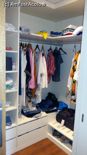 [P16] Dressing foarte incapator » foto by ioana74
 - 
<span class="allrVoted glyphicon glyphicon-heart hidden" id="av903029"></span>
<a class="m-l-10 hidden" id="sv903029" onclick="voting_Foto_DelVot(,903029,10)" role="button">șterge vot <span class="glyphicon glyphicon-remove"></span></a>
<a id="v9903029" class=" c-red"  onclick="voting_Foto_SetVot(903029)" role="button"><span class="glyphicon glyphicon-heart-empty"></span> <b>LIKE</b> = Votează poza</a> <img class="hidden"  id="f903029W9" src="/imagini/loader.gif" border="0" /><span class="AjErrMes hidden" id="e903029ErM"></span>