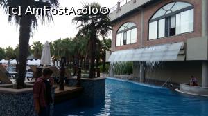 [P34] Piscina principala in partea stanga » foto by ioana74
 - 
<span class="allrVoted glyphicon glyphicon-heart hidden" id="av903048"></span>
<a class="m-l-10 hidden" id="sv903048" onclick="voting_Foto_DelVot(,903048,10)" role="button">șterge vot <span class="glyphicon glyphicon-remove"></span></a>
<a id="v9903048" class=" c-red"  onclick="voting_Foto_SetVot(903048)" role="button"><span class="glyphicon glyphicon-heart-empty"></span> <b>LIKE</b> = Votează poza</a> <img class="hidden"  id="f903048W9" src="/imagini/loader.gif" border="0" /><span class="AjErrMes hidden" id="e903048ErM"></span>