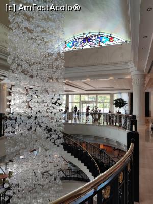 [P22] Lobby receptie » foto by benea
 - 
<span class="allrVoted glyphicon glyphicon-heart hidden" id="av1250229"></span>
<a class="m-l-10 hidden" id="sv1250229" onclick="voting_Foto_DelVot(,1250229,10)" role="button">șterge vot <span class="glyphicon glyphicon-remove"></span></a>
<a id="v91250229" class=" c-red"  onclick="voting_Foto_SetVot(1250229)" role="button"><span class="glyphicon glyphicon-heart-empty"></span> <b>LIKE</b> = Votează poza</a> <img class="hidden"  id="f1250229W9" src="/imagini/loader.gif" border="0" /><span class="AjErrMes hidden" id="e1250229ErM"></span>
