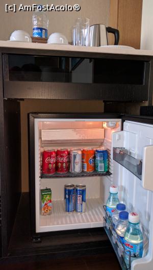 [P19] Minibarul alimentat zilnic gratuit » foto by lilian_marius
 - 
<span class="allrVoted glyphicon glyphicon-heart hidden" id="av759773"></span>
<a class="m-l-10 hidden" id="sv759773" onclick="voting_Foto_DelVot(,759773,10)" role="button">șterge vot <span class="glyphicon glyphicon-remove"></span></a>
<a id="v9759773" class=" c-red"  onclick="voting_Foto_SetVot(759773)" role="button"><span class="glyphicon glyphicon-heart-empty"></span> <b>LIKE</b> = Votează poza</a> <img class="hidden"  id="f759773W9" src="/imagini/loader.gif" border="0" /><span class="AjErrMes hidden" id="e759773ErM"></span>
