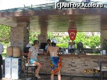 [P10] Barul de linga piscina » foto by sandu1971
 - 
<span class="allrVoted glyphicon glyphicon-heart hidden" id="av90562"></span>
<a class="m-l-10 hidden" id="sv90562" onclick="voting_Foto_DelVot(,90562,101)" role="button">șterge vot <span class="glyphicon glyphicon-remove"></span></a>
<a id="v990562" class=" c-red"  onclick="voting_Foto_SetVot(90562)" role="button"><span class="glyphicon glyphicon-heart-empty"></span> <b>LIKE</b> = Votează poza</a> <img class="hidden"  id="f90562W9" src="/imagini/loader.gif" border="0" /><span class="AjErrMes hidden" id="e90562ErM"></span>