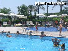 [P11] Piscina  pentru copii » foto by sandu1971
 - 
<span class="allrVoted glyphicon glyphicon-heart hidden" id="av90682"></span>
<a class="m-l-10 hidden" id="sv90682" onclick="voting_Foto_DelVot(,90682,101)" role="button">șterge vot <span class="glyphicon glyphicon-remove"></span></a>
<a id="v990682" class=" c-red"  onclick="voting_Foto_SetVot(90682)" role="button"><span class="glyphicon glyphicon-heart-empty"></span> <b>LIKE</b> = Votează poza</a> <img class="hidden"  id="f90682W9" src="/imagini/loader.gif" border="0" /><span class="AjErrMes hidden" id="e90682ErM"></span>