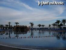 [P05] Piscina principala » foto by Anturium
 - 
<span class="allrVoted glyphicon glyphicon-heart hidden" id="av231774"></span>
<a class="m-l-10 hidden" id="sv231774" onclick="voting_Foto_DelVot(,231774,11)" role="button">șterge vot <span class="glyphicon glyphicon-remove"></span></a>
<a id="v9231774" class=" c-red"  onclick="voting_Foto_SetVot(231774)" role="button"><span class="glyphicon glyphicon-heart-empty"></span> <b>LIKE</b> = Votează poza</a> <img class="hidden"  id="f231774W9" src="/imagini/loader.gif" border="0" /><span class="AjErrMes hidden" id="e231774ErM"></span>