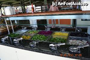 [P40] SALATE LA POOL BAR » foto by dcuanita
 - 
<span class="allrVoted glyphicon glyphicon-heart hidden" id="av437933"></span>
<a class="m-l-10 hidden" id="sv437933" onclick="voting_Foto_DelVot(,437933,11)" role="button">șterge vot <span class="glyphicon glyphicon-remove"></span></a>
<a id="v9437933" class=" c-red"  onclick="voting_Foto_SetVot(437933)" role="button"><span class="glyphicon glyphicon-heart-empty"></span> <b>LIKE</b> = Votează poza</a> <img class="hidden"  id="f437933W9" src="/imagini/loader.gif" border="0" /><span class="AjErrMes hidden" id="e437933ErM"></span>