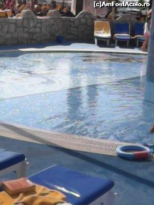 [P14] Piscina pentru copii mici.  » foto by denisucu
 - 
<span class="allrVoted glyphicon glyphicon-heart hidden" id="av638775"></span>
<a class="m-l-10 hidden" id="sv638775" onclick="voting_Foto_DelVot(,638775,11)" role="button">șterge vot <span class="glyphicon glyphicon-remove"></span></a>
<a id="v9638775" class=" c-red"  onclick="voting_Foto_SetVot(638775)" role="button"><span class="glyphicon glyphicon-heart-empty"></span> <b>LIKE</b> = Votează poza</a> <img class="hidden"  id="f638775W9" src="/imagini/loader.gif" border="0" /><span class="AjErrMes hidden" id="e638775ErM"></span>