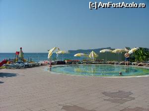 [P16] piscina de copii de la tobogane » foto by dognean
 - 
<span class="allrVoted glyphicon glyphicon-heart hidden" id="av533260"></span>
<a class="m-l-10 hidden" id="sv533260" onclick="voting_Foto_DelVot(,533260,114)" role="button">șterge vot <span class="glyphicon glyphicon-remove"></span></a>
<a id="v9533260" class=" c-red"  onclick="voting_Foto_SetVot(533260)" role="button"><span class="glyphicon glyphicon-heart-empty"></span> <b>LIKE</b> = Votează poza</a> <img class="hidden"  id="f533260W9" src="/imagini/loader.gif" border="0" /><span class="AjErrMes hidden" id="e533260ErM"></span>