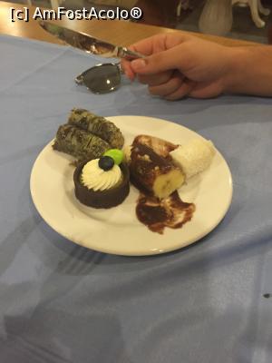 [P12]  -- <small>// FĂRĂ DESCRIERE</small> » foto by alicera2001
 - 
<span class="allrVoted glyphicon glyphicon-heart hidden" id="av1133650"></span>
<a class="m-l-10 hidden" id="sv1133650" onclick="voting_Foto_DelVot(,1133650,143)" role="button">șterge vot <span class="glyphicon glyphicon-remove"></span></a>
<a id="v91133650" class=" c-red"  onclick="voting_Foto_SetVot(1133650)" role="button"><span class="glyphicon glyphicon-heart-empty"></span> <b>LIKE</b> = Votează poza</a> <img class="hidden"  id="f1133650W9" src="/imagini/loader.gif" border="0" /><span class="AjErrMes hidden" id="e1133650ErM"></span>