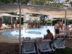 [P30] piscina penru copii.  » foto by bobyrodin
 - 
<span class="allrVoted glyphicon glyphicon-heart hidden" id="av682669"></span>
<a class="m-l-10 hidden" id="sv682669" onclick="voting_Foto_DelVot(,682669,158)" role="button">șterge vot <span class="glyphicon glyphicon-remove"></span></a>
<a id="v9682669" class=" c-red"  onclick="voting_Foto_SetVot(682669)" role="button"><span class="glyphicon glyphicon-heart-empty"></span> <b>LIKE</b> = Votează poza</a> <img class="hidden"  id="f682669W9" src="/imagini/loader.gif" border="0" /><span class="AjErrMes hidden" id="e682669ErM"></span>