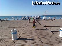 [P13] Plaja mare si superba » foto by dumitruanamaria*
 - 
<span class="allrVoted glyphicon glyphicon-heart hidden" id="av406685"></span>
<a class="m-l-10 hidden" id="sv406685" onclick="voting_Foto_DelVot(,406685,16)" role="button">șterge vot <span class="glyphicon glyphicon-remove"></span></a>
<a id="v9406685" class=" c-red"  onclick="voting_Foto_SetVot(406685)" role="button"><span class="glyphicon glyphicon-heart-empty"></span> <b>LIKE</b> = Votează poza</a> <img class="hidden"  id="f406685W9" src="/imagini/loader.gif" border="0" /><span class="AjErrMes hidden" id="e406685ErM"></span>
