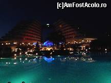[P21] Hotelul pe timp de noapte » foto by dumitruanamaria*
 - 
<span class="allrVoted glyphicon glyphicon-heart hidden" id="av406693"></span>
<a class="m-l-10 hidden" id="sv406693" onclick="voting_Foto_DelVot(,406693,16)" role="button">șterge vot <span class="glyphicon glyphicon-remove"></span></a>
<a id="v9406693" class=" c-red"  onclick="voting_Foto_SetVot(406693)" role="button"><span class="glyphicon glyphicon-heart-empty"></span> <b>LIKE</b> = Votează poza</a> <img class="hidden"  id="f406693W9" src="/imagini/loader.gif" border="0" /><span class="AjErrMes hidden" id="e406693ErM"></span>